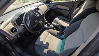 Chevrolet cruze 1.6 sedan 2009 - 11
