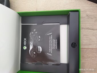 Xbox Elite Wireless Controller Series 1 - 11