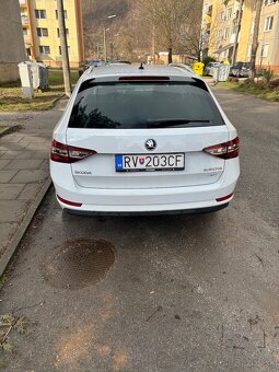 Škoda Superb Combi 2.0 TDI 190k 4x4 L&K DSG - 11
