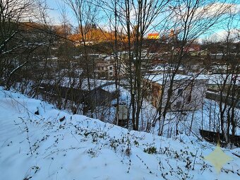 Rodinný dom vhodný na rekreáciu/prenájom v širšom centre Ban - 11