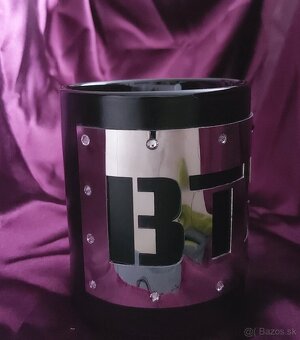 Predám tematické hrnčeky - 11