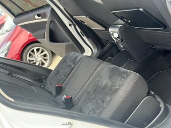 Volkswagen Tiguan 2.0 TDI 110k - 11