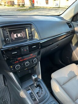 Mazda CX-5 2.2 Skyactiv-D 175k AWD Revolution A/T - 11