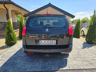 Predám Peugeot 5008 2.0 HDI 110kw - 11