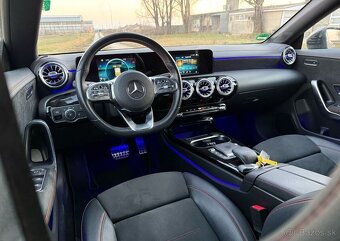 Mercedes-Benz CLA  X118 SB 2020 AT 200D AMG packet - 11