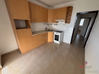 3 izbový byt s balkónom Topoľčany - 11