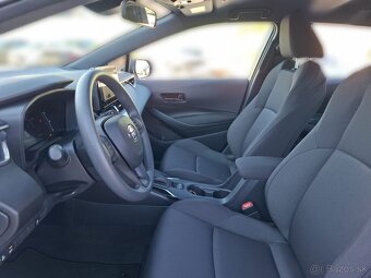 Toyota Corolla COMBI ACTIVE 1.8 Hybrid (140 k) e-CVT - 11