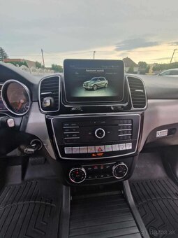 Mercedes GLE-350d 4MATIC - 11