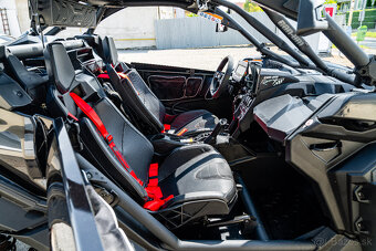 Can-Am MAVERICK X3 Turbo XRS - 11
