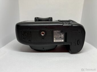 Canon 5D mark IV - shutter count 18 000 - 11