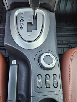 Nissan Qashqai 4x4 benzín 2.0i, automat, ťažné,STK do 4/2027 - 11