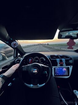 SEAT LEON CUPRA - 11