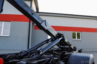 MERCEDES 1218 HÁKOVÝ NOSIČ KONTAJNEROV HYDRAULICKÁ RUKA EU6 - 11