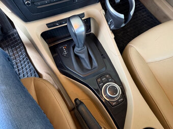 BMW X1 xDrive 18d A/T Automat 4x4 - 11