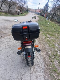 Yamaha XJR 1300 - 11