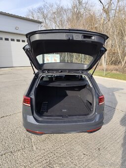 Volkswagen Passat B8,5 lift,2.0TDI 110kw,rv 2021,top stav - 11