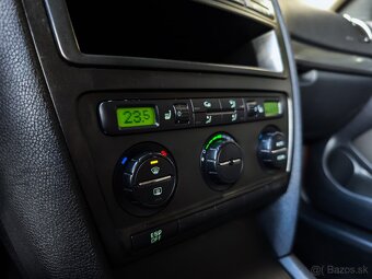 Škoda Octavia 2 sedan 1.9TDI 77kw SK auto Ťažné zariadenie - 11
