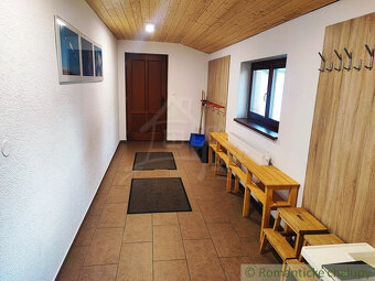 Veľká chata s dvoma apartmánmi v centre Donovál - 11