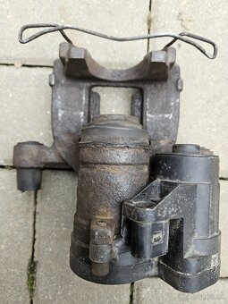 Brzdové strmene - VW GROUP (ATE) - 11