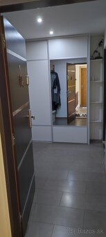 Prenájom 2 izbového bytu NMnV - 11