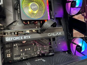 Ryzen 7 3800XT\16GB\RTX 3060\SSD\650W Zdro - 11