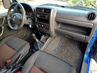 Suzuki Jimny 1.3 benzín 4X4 LIMITED MIMORIADNÝ STAV - 11