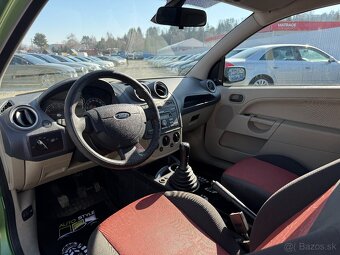 Ford Fiesta 1.3 Ambiente - 11