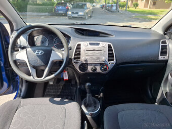 Hyundai i20 1.2i 16V Comfort- AJ NA SPLÁTKY OD 38,90e - 11