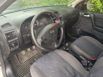 Opel Astra G - 11