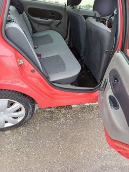 Renault Thalia 2 - 1,2 benzín - rok výroby 2009 - 11