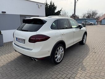 Porsche Cayenne GTS 4.4 V8 - 11