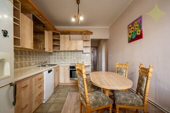 Na predaj, 3 izbový byt, sídl. Drieňová, Banská Štiavnica - 11