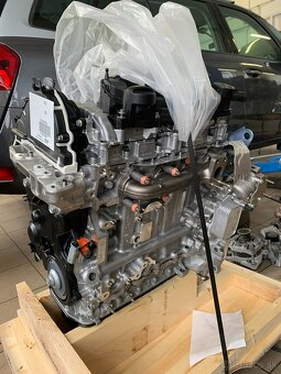 Citroen C4 Spacetourer - 0 km motor 7 miest - 11