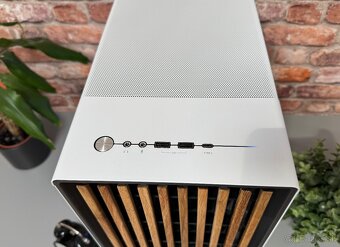 Ryzen 9 9950X3D\32GB\RTX 5080\SSD\1200W Zdroj - 11