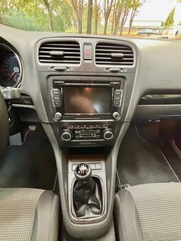 Volkswagen Golf 6 1.6 TDi - 11