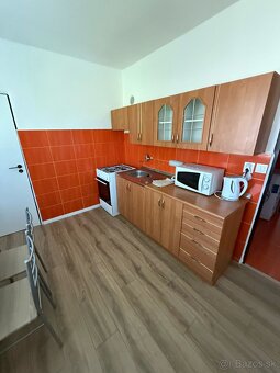 Prenájom zariadený 2 izbový byt, ul. Tekovská, Levice - 11