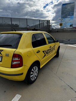 Škoda Fabia - 11