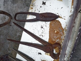 Staré kliešte - 11