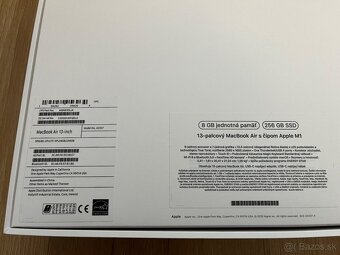Apple MacBook Air 13 M1 256 GB - kozmicky sivý - 11