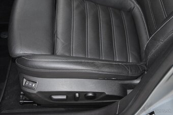 Opel Insignia 2,0 TURBO 4x4 - 11