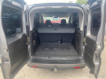 Fiat Doblo Cargo 1.6 MTJ 105k Base - 11