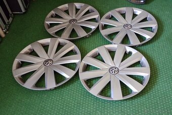 Plechové disky VW R16 + letné pneu 215/60 R16 + puklice VW - 11