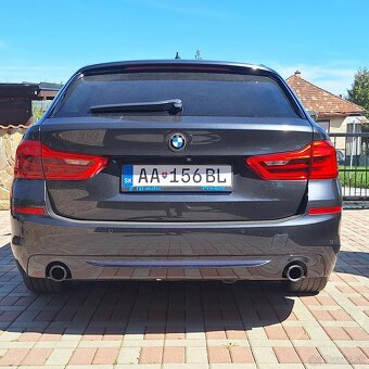 BMW Rad 5 Touring 520d xDrive A/T Sport Line TOP CENA - 11