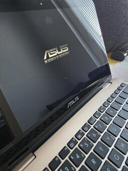 ASUS VivoBook Flip 12 - 11