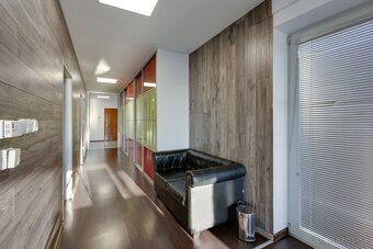 Investičná príležitosť Kancelárie a obchodné priestory - 11