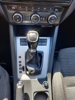 Škoda Octavia - 11