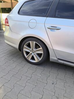 Predám môj Passat B7 2.0 TDI - 11