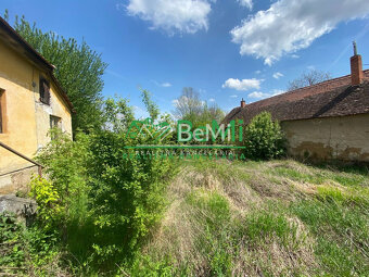 Pozemok v obci Sľažany 3 595 m2 intravilán ID 558-14-MIG - 11