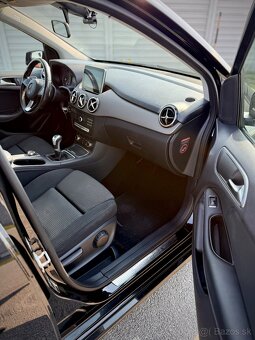 Mercedes-Benz B 160d 2015 - 11