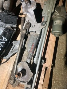 Suzuki SX4 predám Nahradne diely - 11